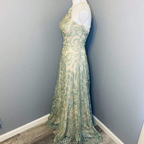 Speechless Pearl Gala Strappy-Back Long Sparkle Embroidered Prom Dress Size 3 - Picture 6 of 14